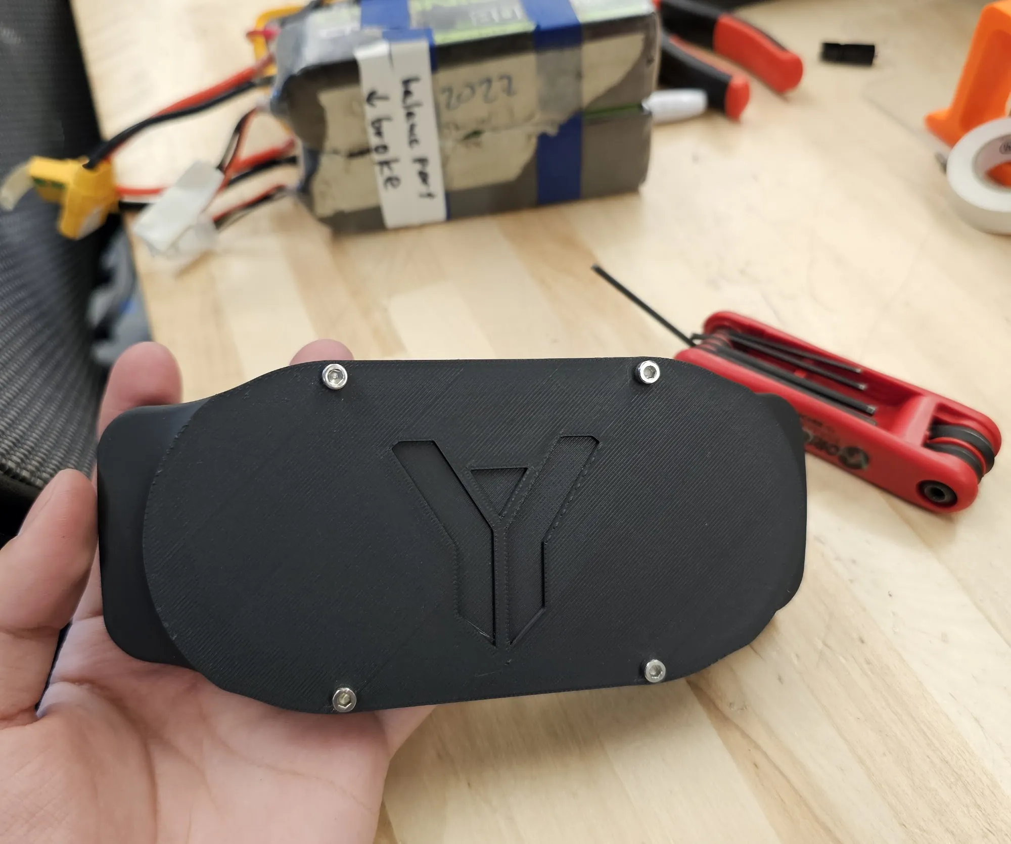 Lid off, in hand