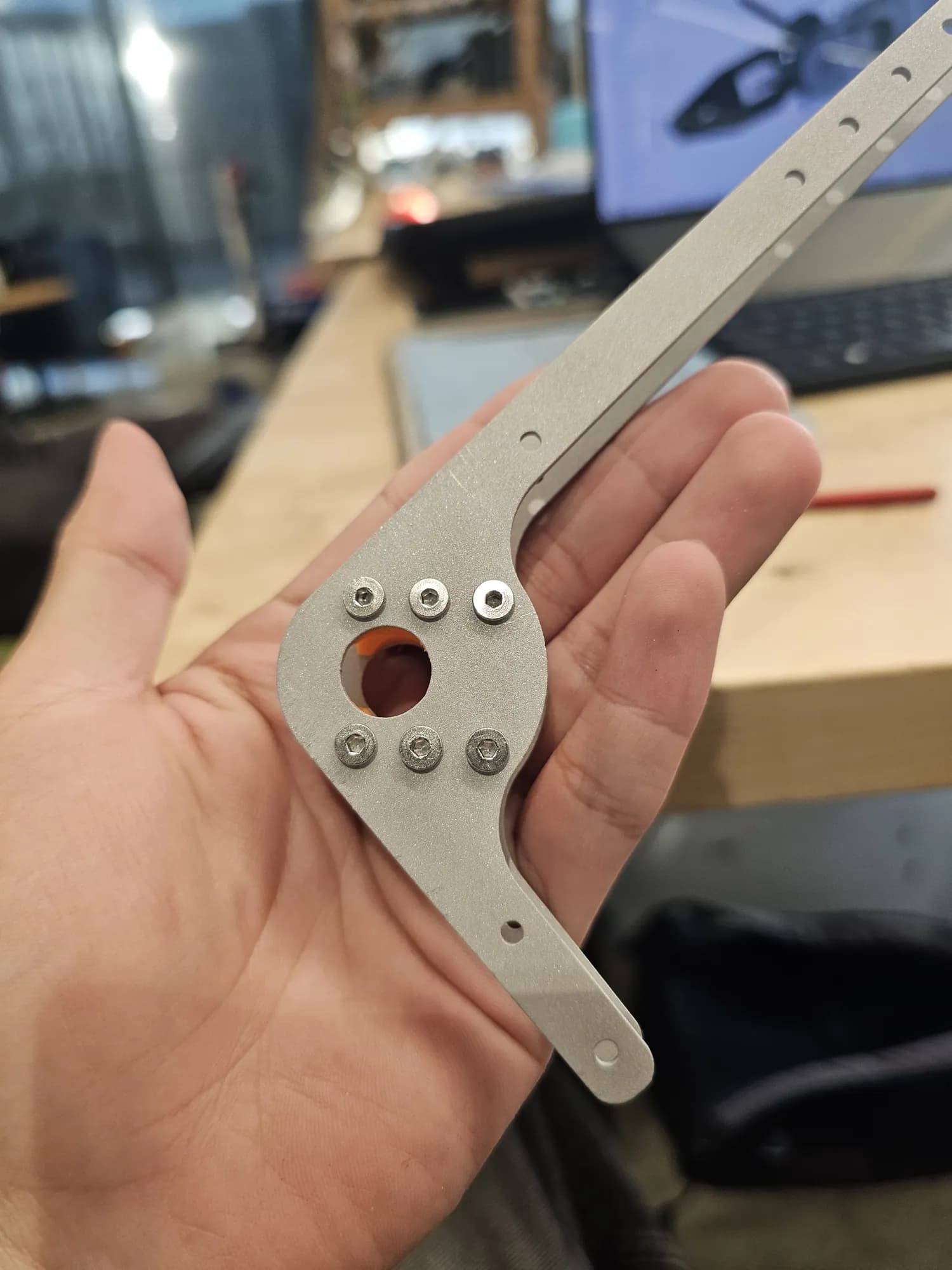 Finger link, water-jet 5052